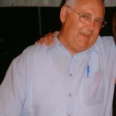 Ian Smith (actor) height profile photo