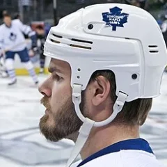 Ian White (ice hockey) height profile photo