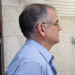 Iddo Netanyahu height profile photo