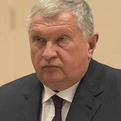Igor Sechin height profile photo