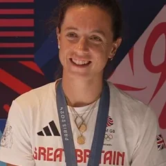 Imogen Grant height profile photo