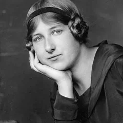 Imogen Holst height profile photo
