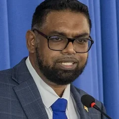 Irfaan Ali height profile photo