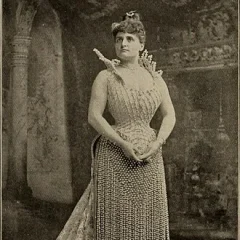 Isabelle Urquhart height profile photo