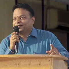 Ishari K. Ganesh height profile photo