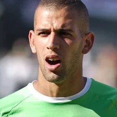 Islam Slimani height profile photo