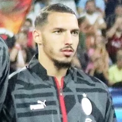 Ismaël Bennacer height profile photo