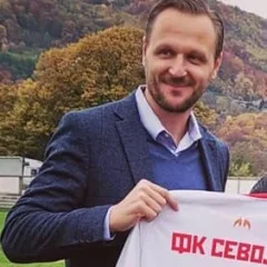 Ivan Vukomanović height profile photo