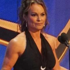 Ivory (wrestler) height profile photo
