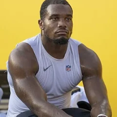 J. K. Dobbins height profile photo