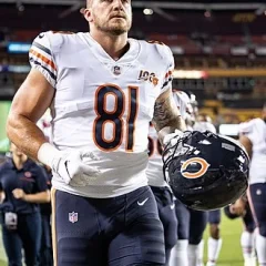 J. P. Holtz height profile photo