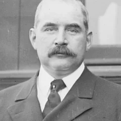 J. P. Morgan Jr. height profile photo