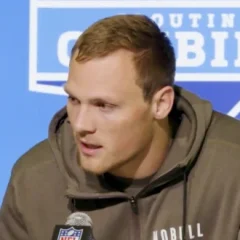 Jack Campbell (American football) height profile photo