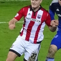 Jack O'Connell (English footballer) height profile photo