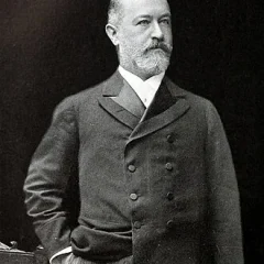 Jacob Schiff height profile photo