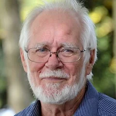 Jacques Dubochet height profile photo