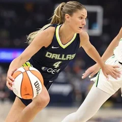 Jacy Sheldon height profile photo