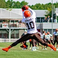 Jaelen Strong height profile photo