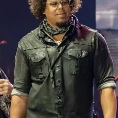 Jake Clemons height profile photo