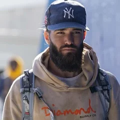 Jake Kumerow height profile photo