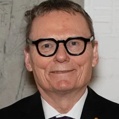 James A. Robinson height profile photo