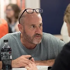 James Frey height profile photo