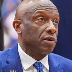 James Jones (basketball, born 1964) height profile photo
