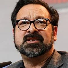 James Mangold height profile photo
