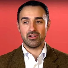 Jamie Demetriou height profile photo