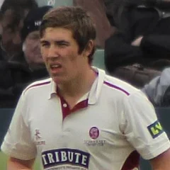 Jamie Overton height profile photo