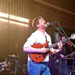 Jamie T height profile photo