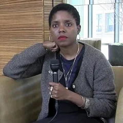 Janicza Bravo height profile photo