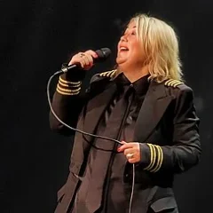 Jann Arden height profile photo