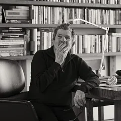 Jann Wenner height profile photo