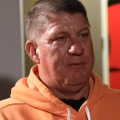 Jason Licht height profile photo