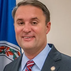 Jason Miyares height profile photo