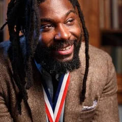 Jason Reynolds height profile photo