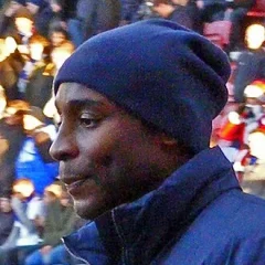 Jason Roberts (footballer) height profile photo