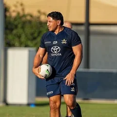 Jason Taumalolo height profile photo