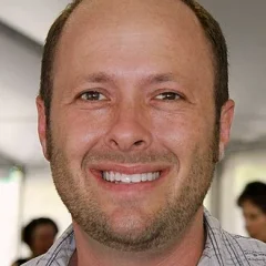 Jay Asher height profile photo