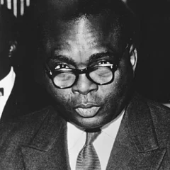 Jean Bolikango height profile photo