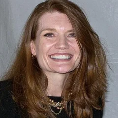 Jeannette Walls height profile photo