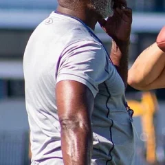 Jeff Blake height profile photo