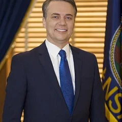 Jeff Colyer height profile photo