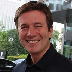 Jeff Glor height profile photo