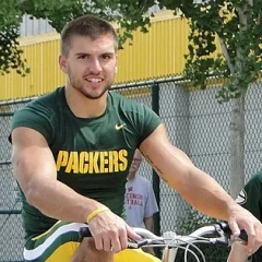 Jeff Janis height profile photo