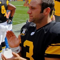 Jeff Reed (American football) height profile photo
