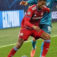 Jeff Reine-Adélaïde height profile photo