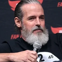 Jeffrey Pierce height profile photo