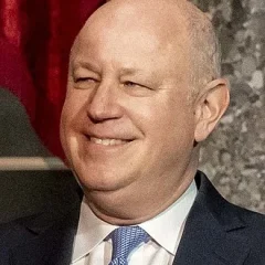 Jeffrey Sprecher height profile photo